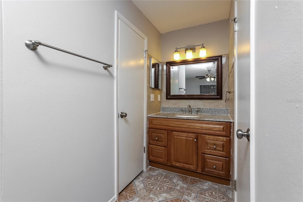 3321 Knightsbridge Road Orlando, FL 32818 - Photo 9 of 16