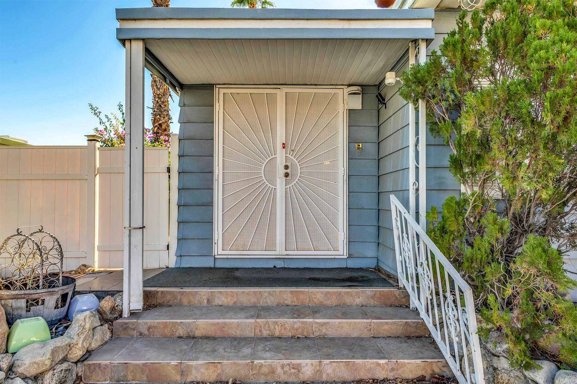 219 Stone Terrace Palm Springs, CA 92264 - Photo 2 of 41