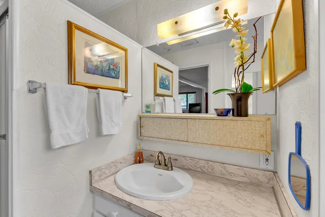 $160,000 | 219 Stone Terrace, Palm Springs, CA 92264