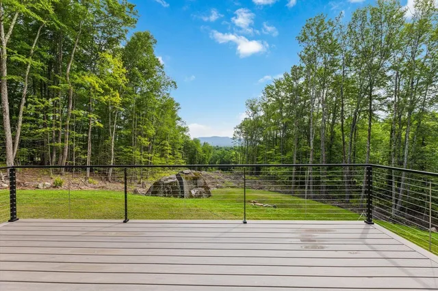 $739,000 | 7 Spring Hill Road, Hancock, NH 03449