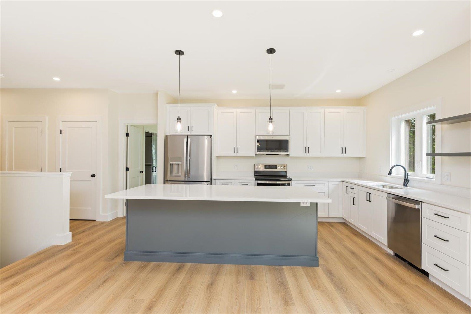 7 Spring Hill Road Hancock, NH 03449 - Photo 9 of 35