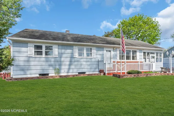 $435,000 | 230 Carol Drive, Toms River, NJ 08753