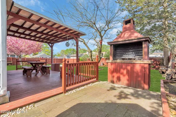 $435,000 | 230 Carol Drive, Toms River, NJ 08753