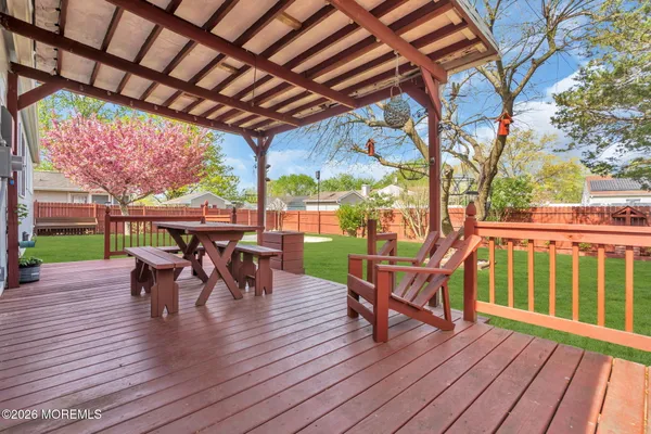 $435,000 | 230 Carol Drive, Toms River, NJ 08753