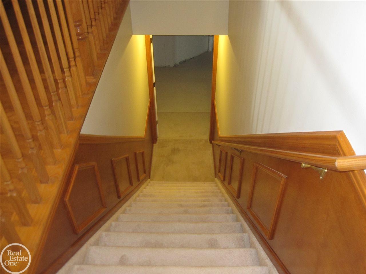 51172 Baker Road Chesterfield, MI 48047 - Photo 37 of 53