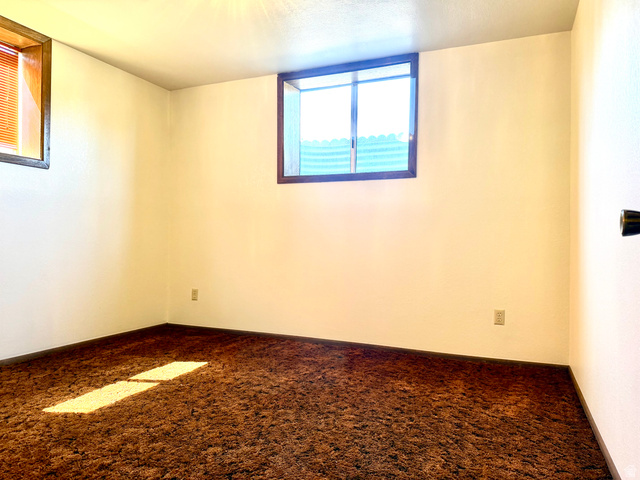 241 West 250 South Vernal, UT 84078 - Photo 29 of 40