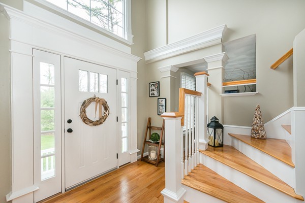 82 Rabbit Road Salisbury, MA 01952 - Photo 3 of 26