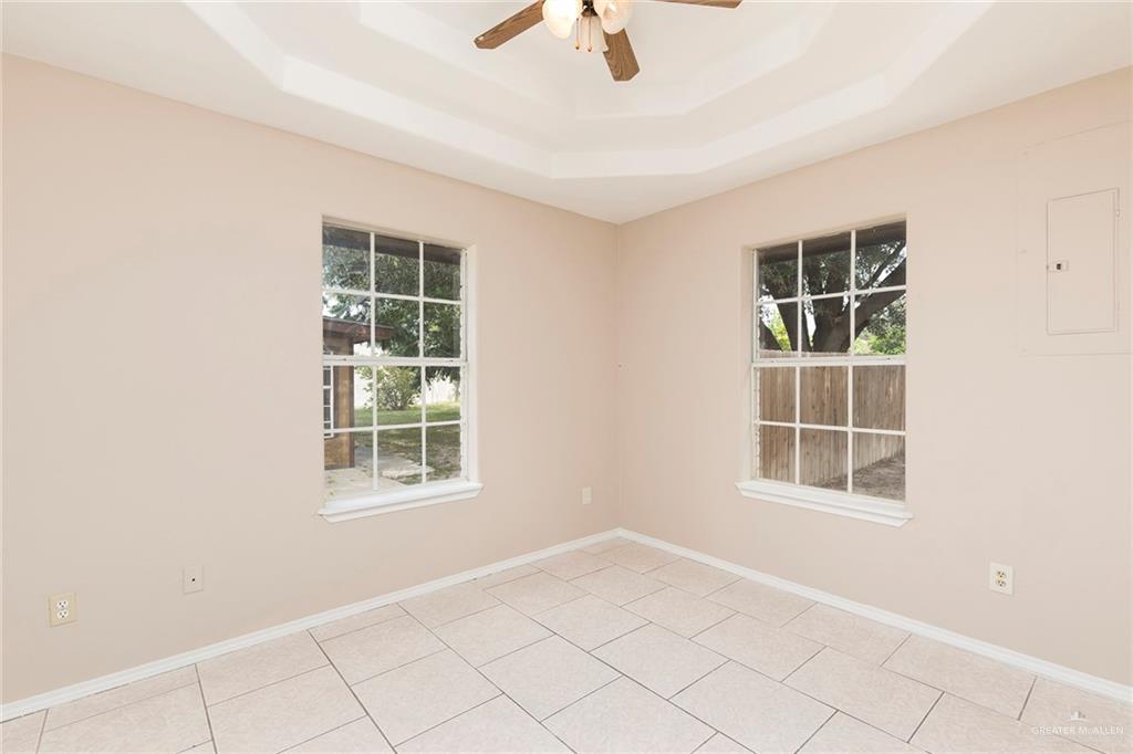 508 Patricia Street Mission, TX 78572 - Photo 5 of 24 Empty room