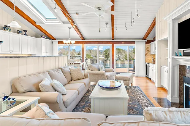 $3,299,900 | 160 Waterway, Mashpee, MA 02649