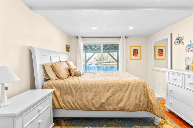 $3,299,900 | 160 Waterway, Mashpee, MA 02649