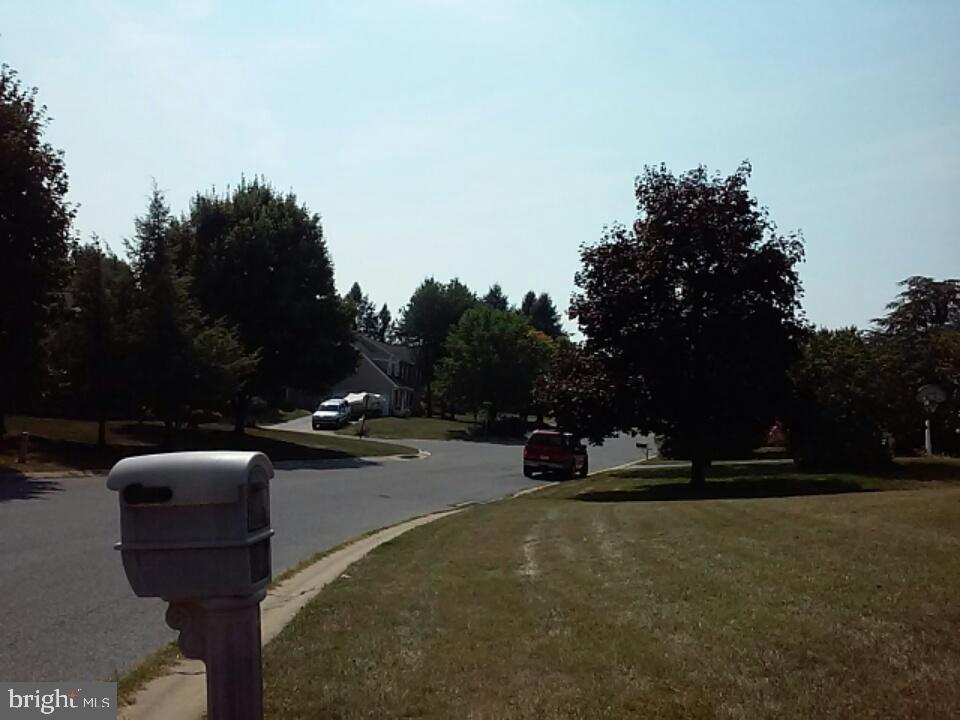 321 North Farm Drive Lititz, PA 17543 - Photo 18 of 19