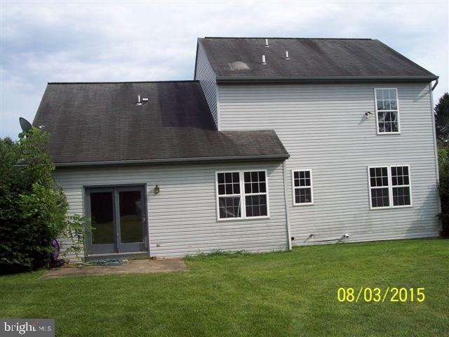 321 North Farm Drive Lititz, PA 17543 - Photo 3 of 19