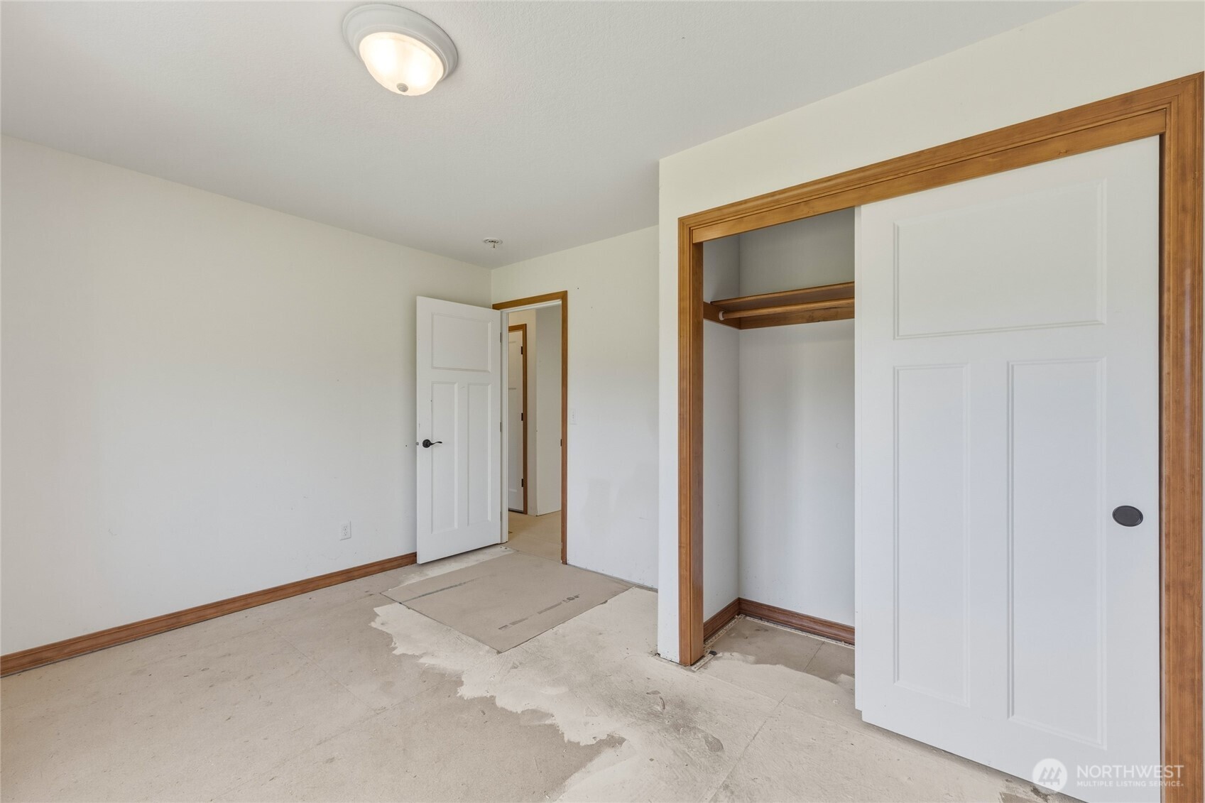 521 Bodine Road Kelso, WA 98626 - Photo 27 of 36