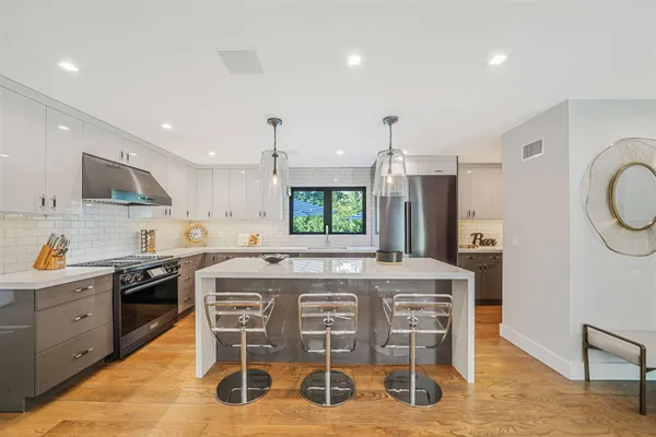 $100,000 | 17 Milton Avenue, Sag Harbor, NY 11963