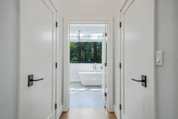 $100,000 | 17 Milton Avenue, Sag Harbor, NY 11963