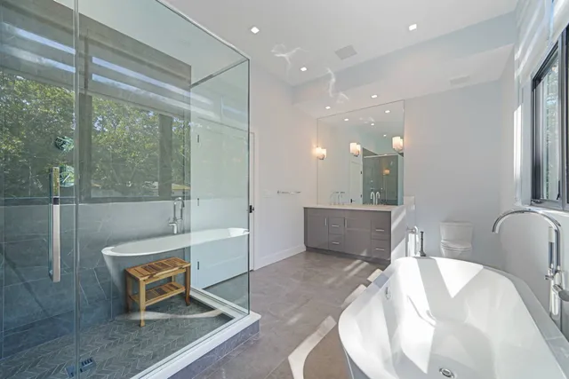 $100,000 | 17 Milton Avenue, Sag Harbor, NY 11963