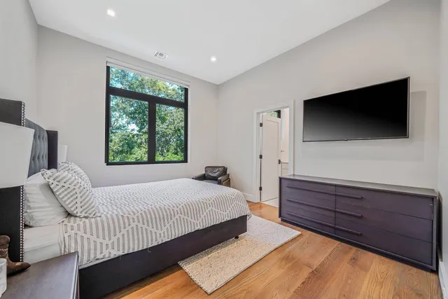 $100,000 | 17 Milton Avenue, Sag Harbor, NY 11963