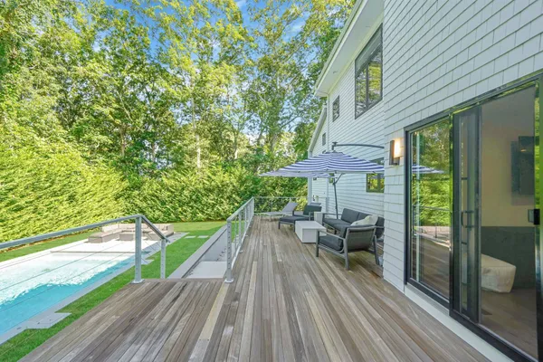 $100,000 | 17 Milton Avenue, Sag Harbor, NY 11963