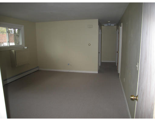 59 Lamont Street Springfield, MA 01119 - Photo 9 of 9