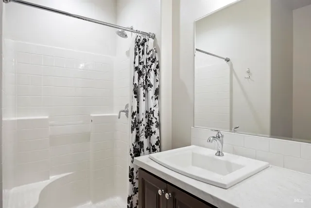 $1,025,000 | 288 East 600 South, Jerome, ID 83338