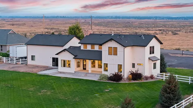 $1,025,000 | 288 East 600 South, Jerome, ID 83338