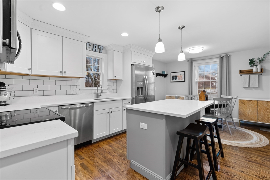 7 Terrace Road Natick, MA 01760 - Photo 4 of 18 Gallery Image 4