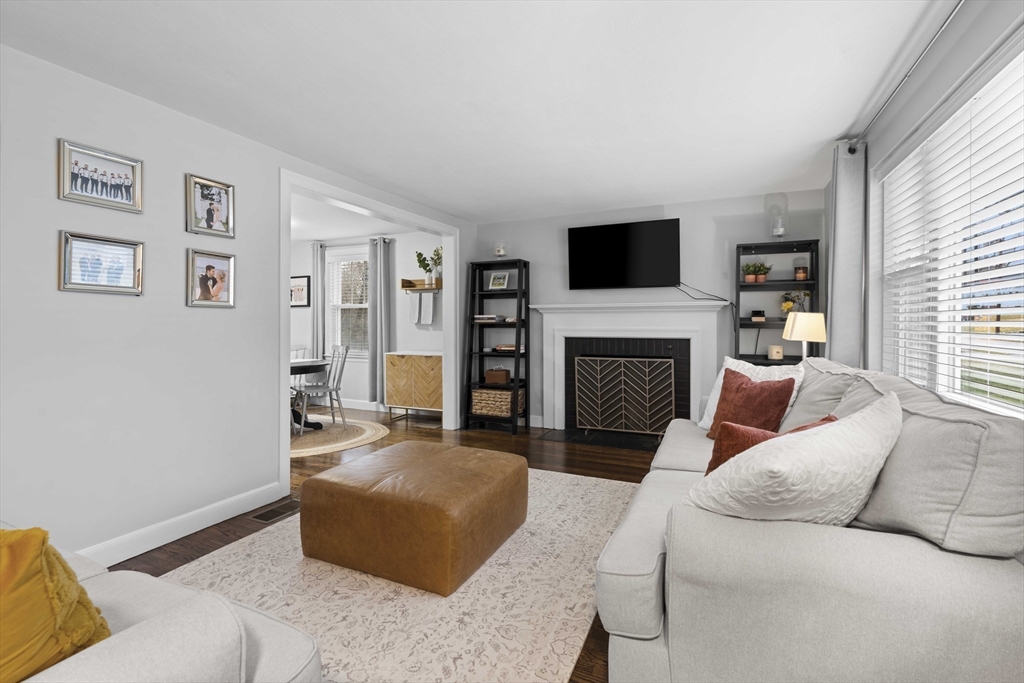 7 Terrace Road Natick, MA 01760 - Photo 6 of 18 Gallery Image 6