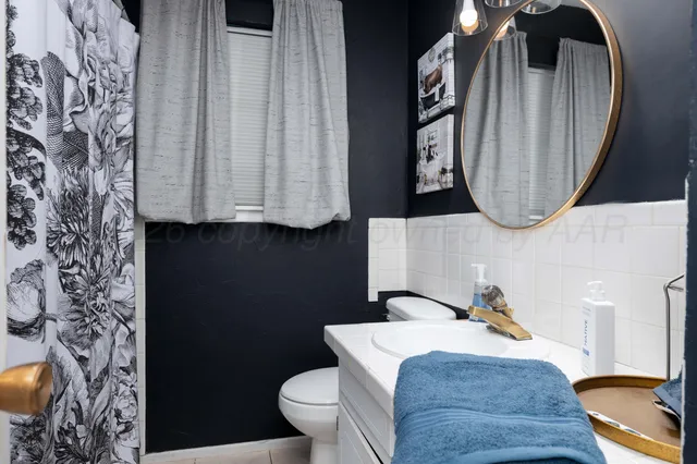 $195,000 | 703 West Stinson Street, Dimmitt, TX 79027