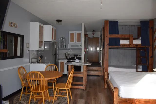 $236,000 | 15 Hakone At Smugglers Notch Resort, Unit 15, Jeffersonville, VT 05464