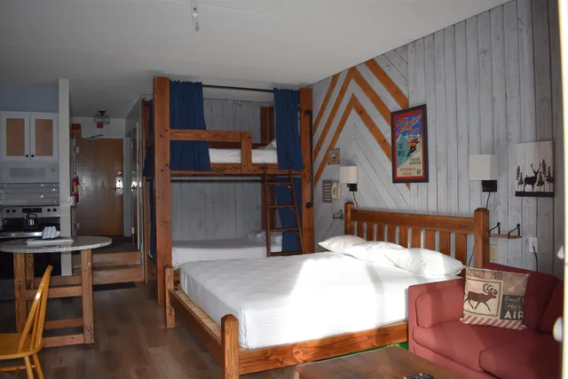 $236,000 | 15 Hakone At Smugglers Notch Resort, Unit 15, Jeffersonville, VT 05464