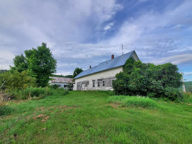 $415,000 | 128 Valley View Road, Waterford, VT 05819