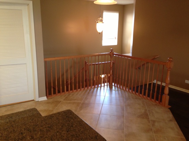 1373 Scarboro Road, Unit 304 Schaumburg, IL 60193 - Photo 4 of 18