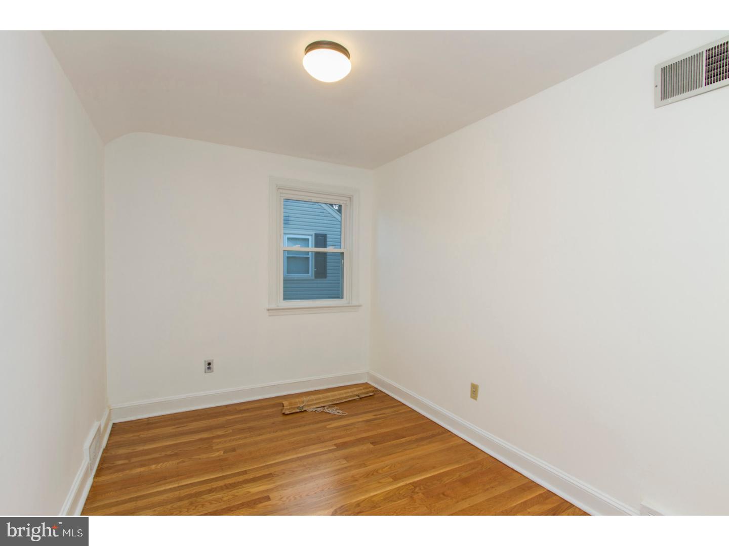 125 Heatherwood Road Havertown, PA 19083 - Photo 12 of 23 Bedroom 3