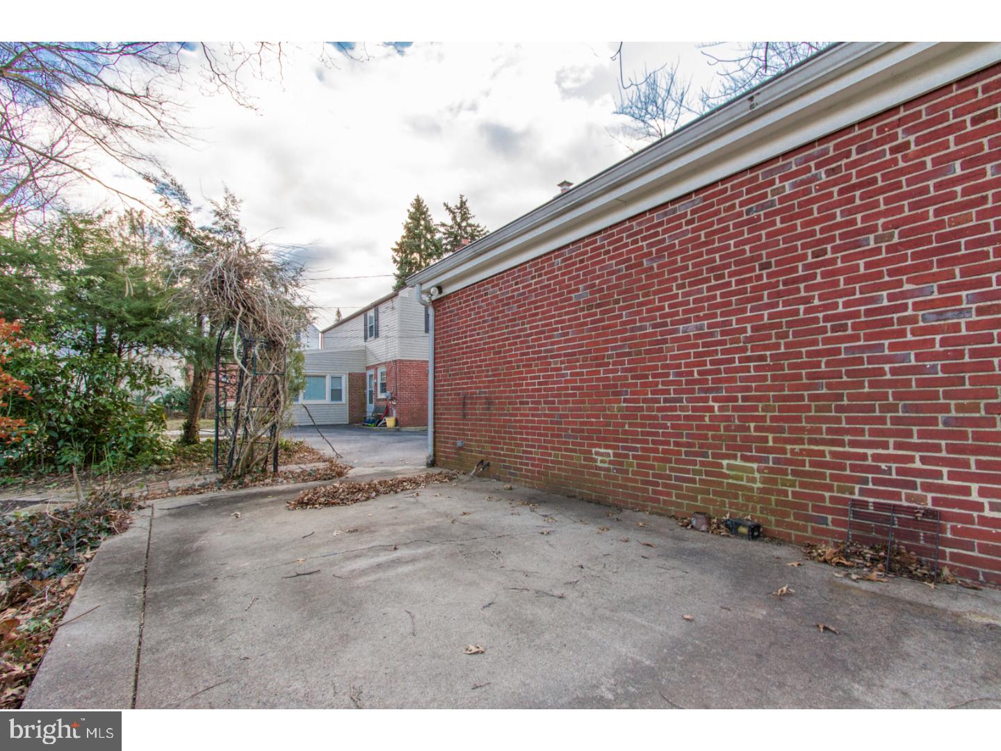 125 Heatherwood Road Havertown, PA 19083 - Photo 18 of 23 Exterior Back