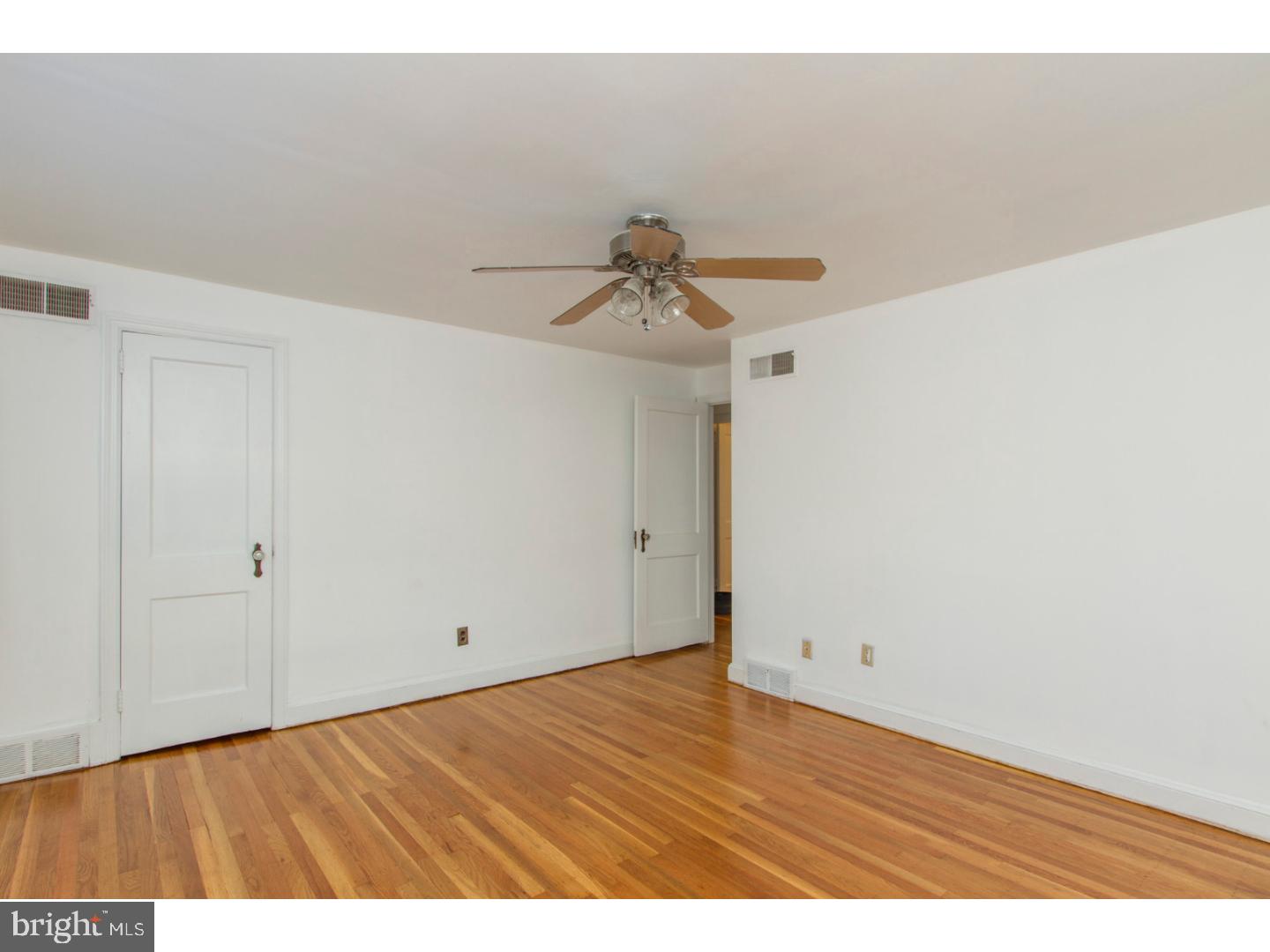 125 Heatherwood Road Havertown, PA 19083 - Photo 10 of 23 Bedroom - Main