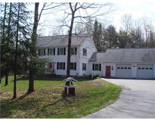 262 Winthrop Road Readfield, ME 04355 - Photo 1 of 12 Exterior Front.