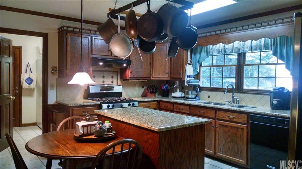 140 Spring Street Hudson, NC 28638 - Photo 23 of 25 Gallery Image 23