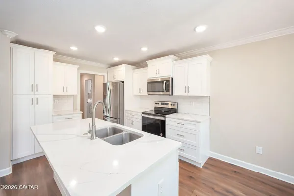 $314,900 | 17 Ashland Drive, Jackson, TN 38305