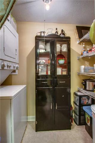 420 Elysian Fields Road, Unit E10 Nashville, TN 37211 - Photo 7 of 20 a bathroom with a sink and a mirror