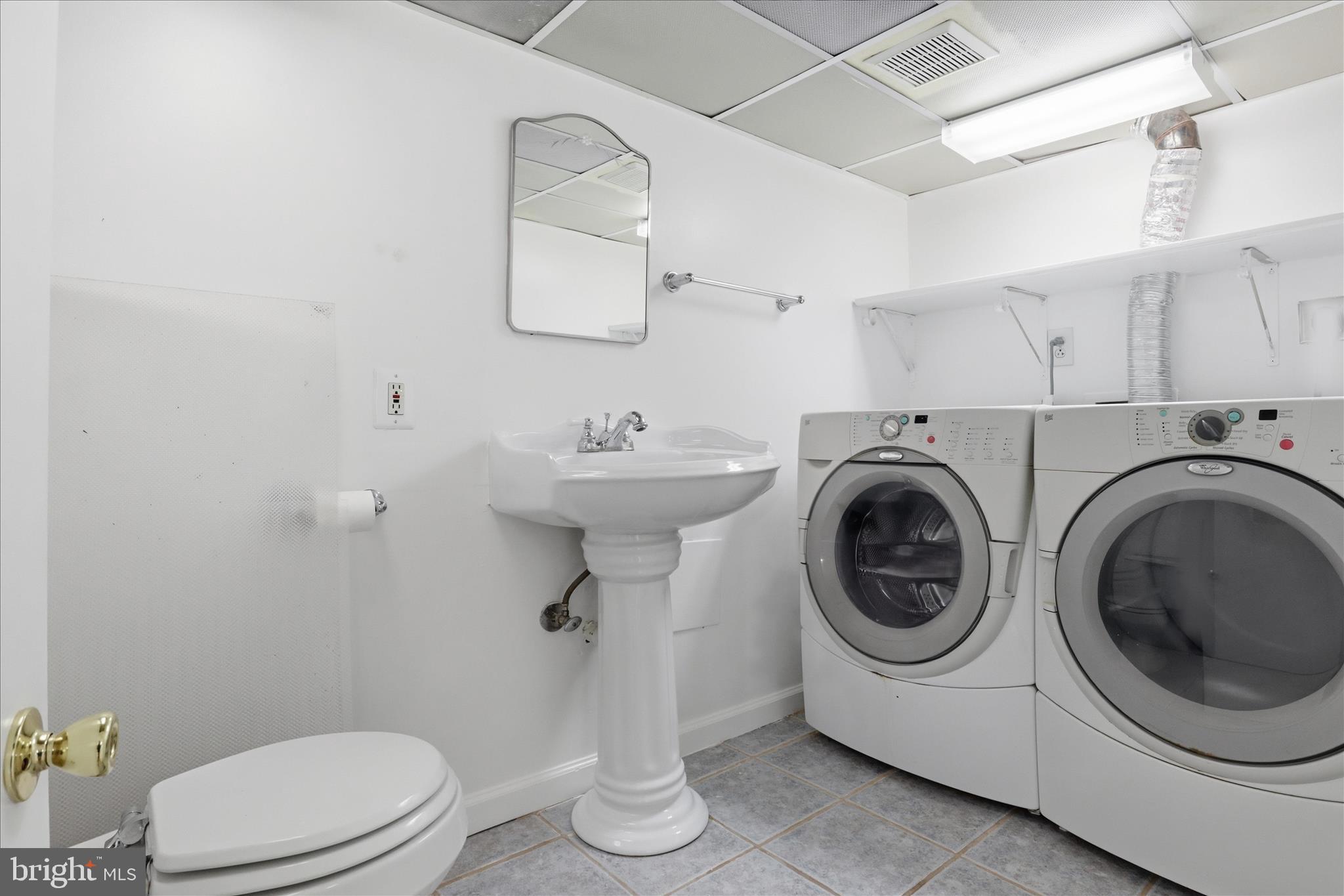 6718 Ruskin Street Springfield, VA 22150 - Photo 32 of 71 Lower Level- Laundry Room