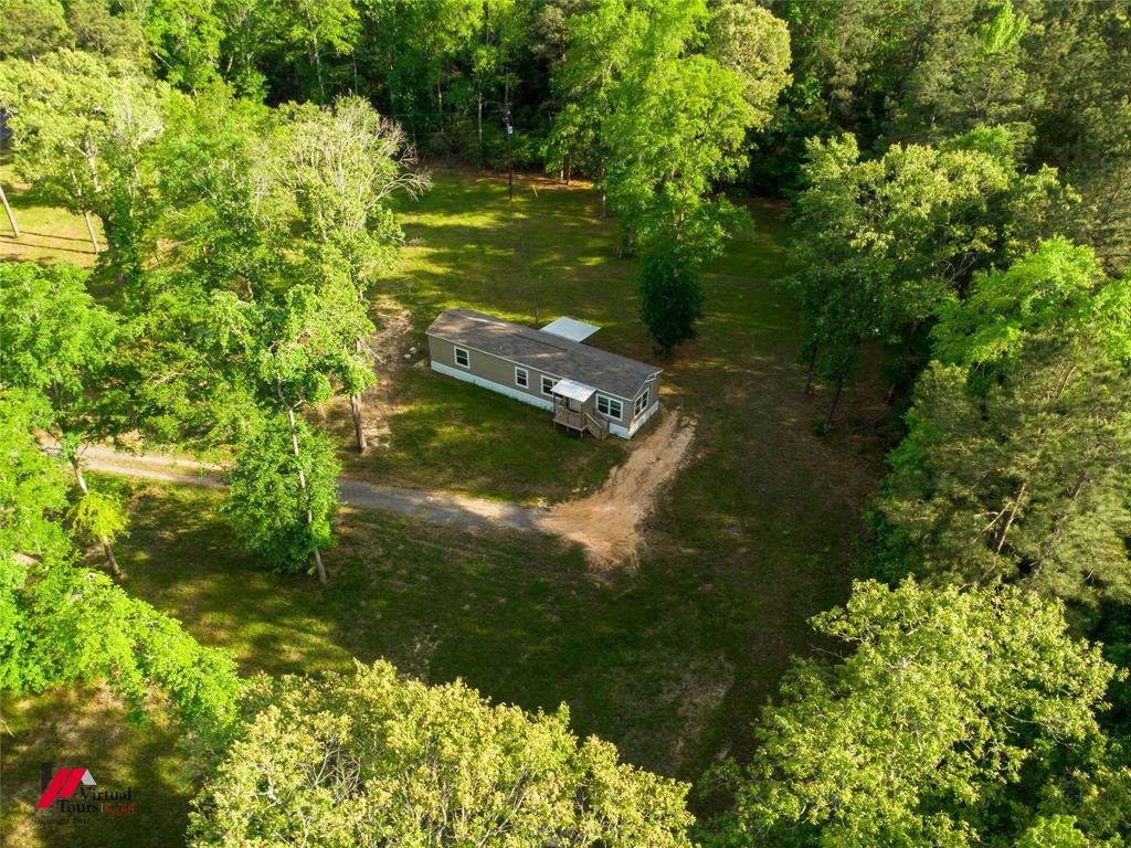 2470 Highway 792 Heflin, LA 71039 - Photo 3 of 25 a view of a garden