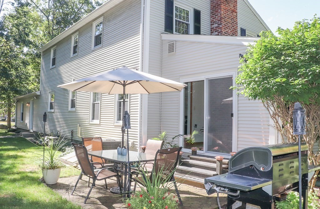 45 Old Quarry Road Westfield, MA 01085 - Photo 2 of 42 Gallery Image 2