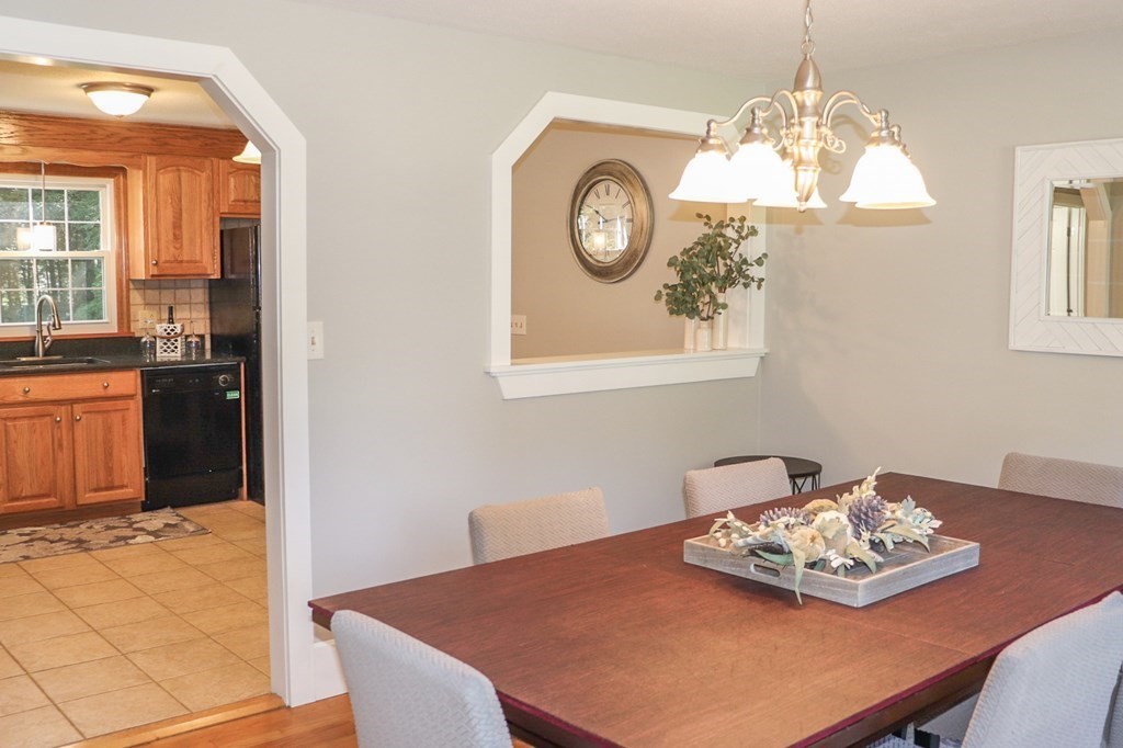45 Old Quarry Road Westfield, MA 01085 - Photo 4 of 42 Gallery Image 4