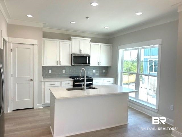 24024 Cayenne Lane Orange Beach, AL 36561 - Photo 12 of 31 Quartz counter Tops