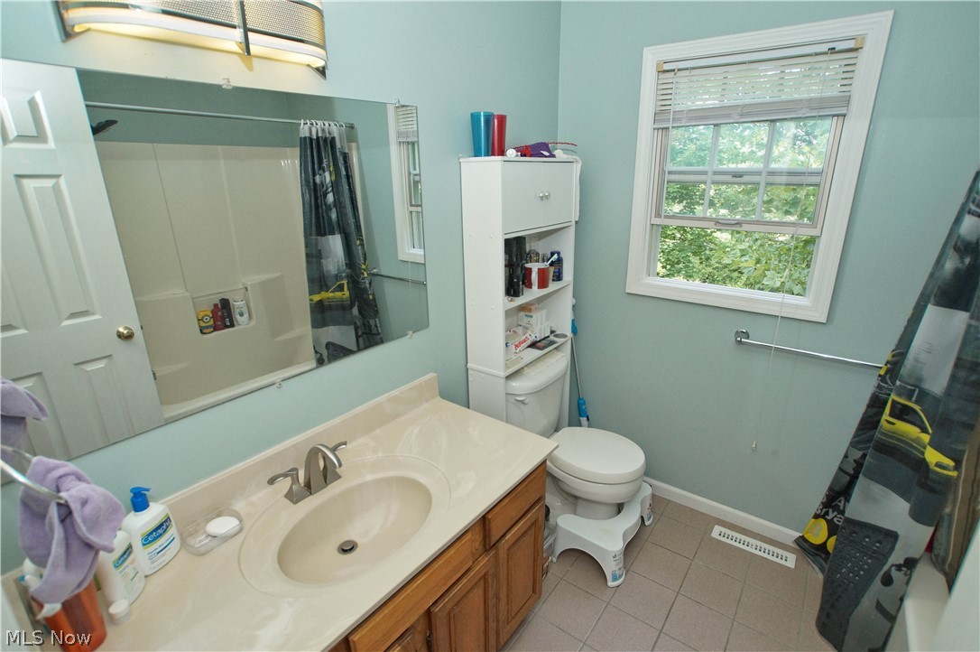 33749 Cedar Road Mayfield Heights, OH 44124 - Photo 19 of 33