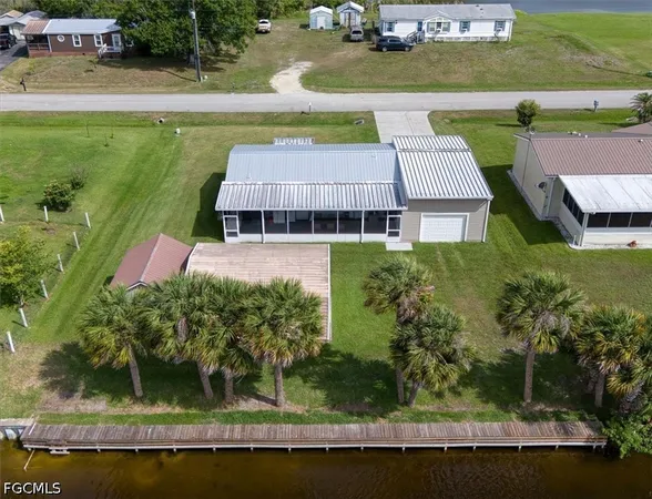 $199,900 | 1537 Jerdik Drive Northwest, Moore Haven, FL 33471
