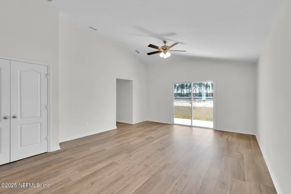 $369,900 | 6906 Myrtle Oak Road, Jacksonville, FL 32219