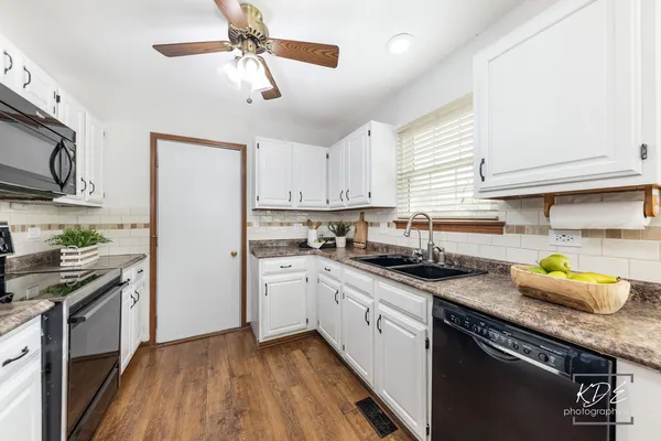 $300,000 | 21210 Silktree Circle, Plainfield, IL 60544