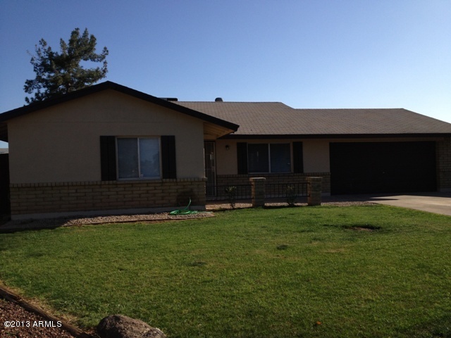 7955 West Montecito Avenue Phoenix, AZ 85033 - Photo 5 of 36 Picture 436