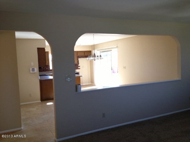 7955 West Montecito Avenue Phoenix, AZ 85033 - Photo 10 of 36 Picture 414